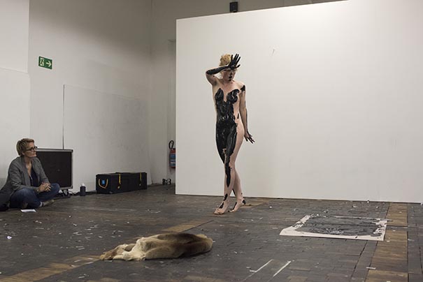 Gisela Hochuli, Preisträgerin der Performance Art Award 2014, Gisela Hochuli, Lauréate du Prix suisse de la Performance 2014